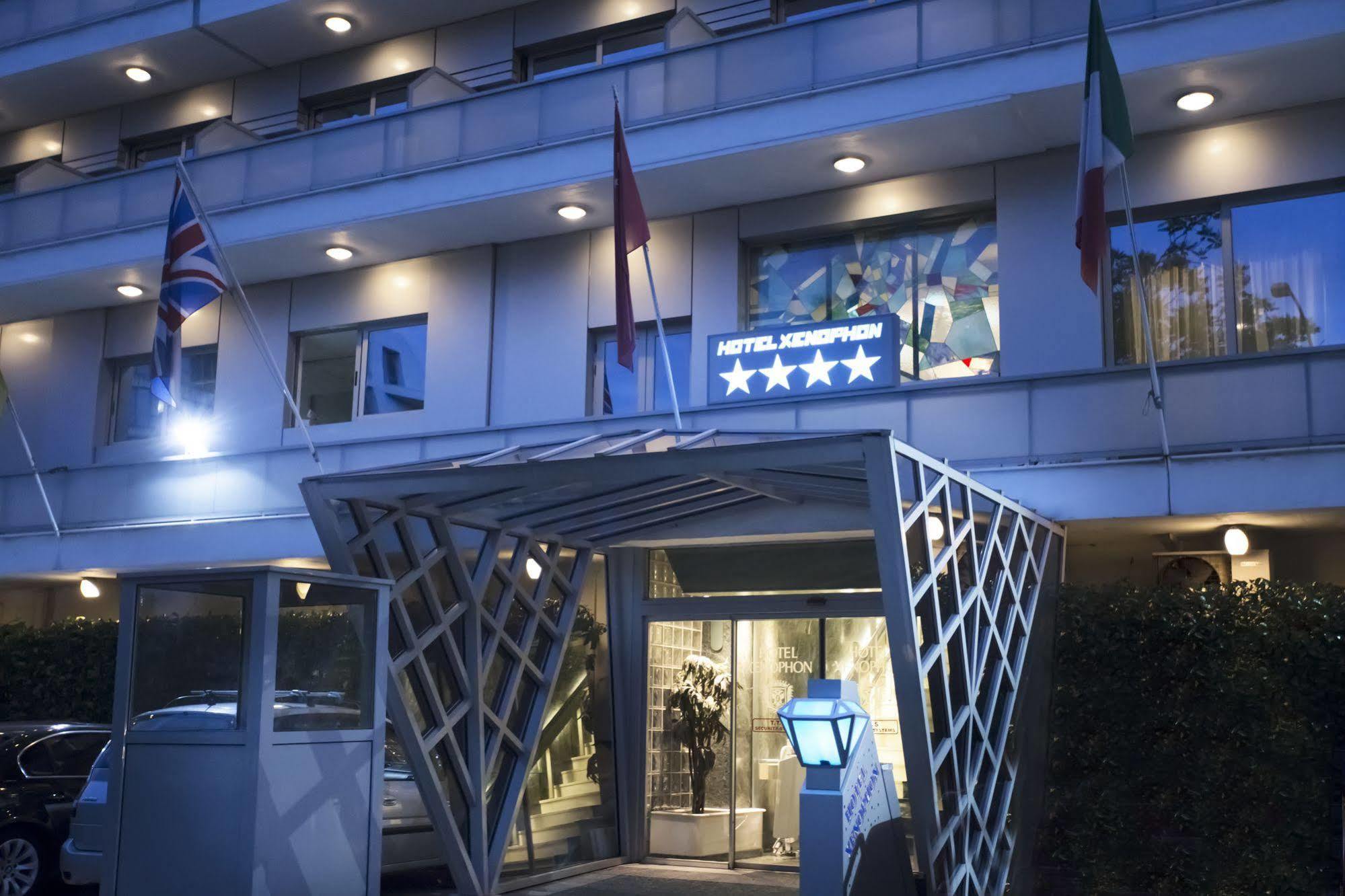 Xenophon Hotel Atenas Exterior foto